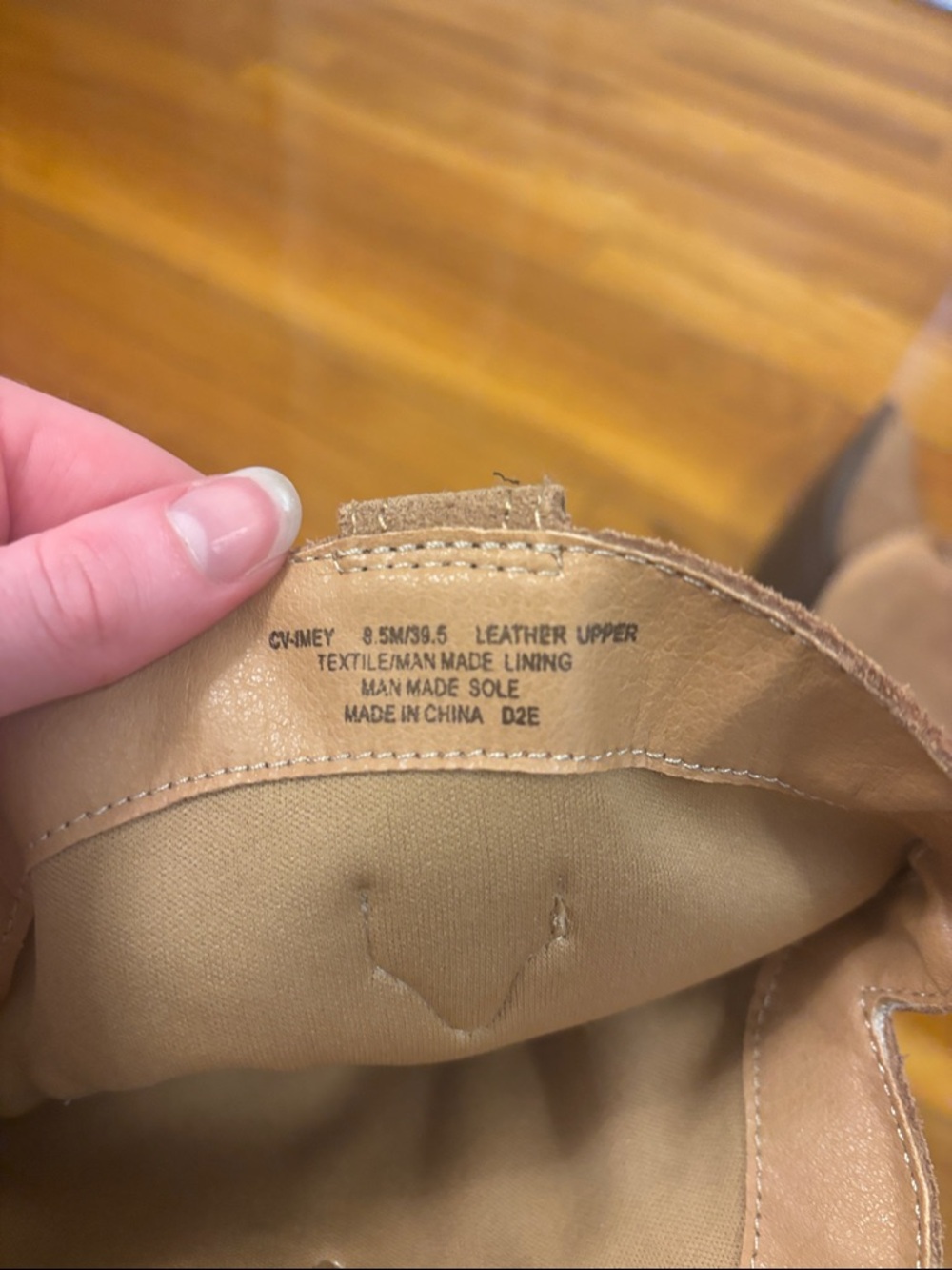 Women's Tan Western Boots - Picture 7 of 7